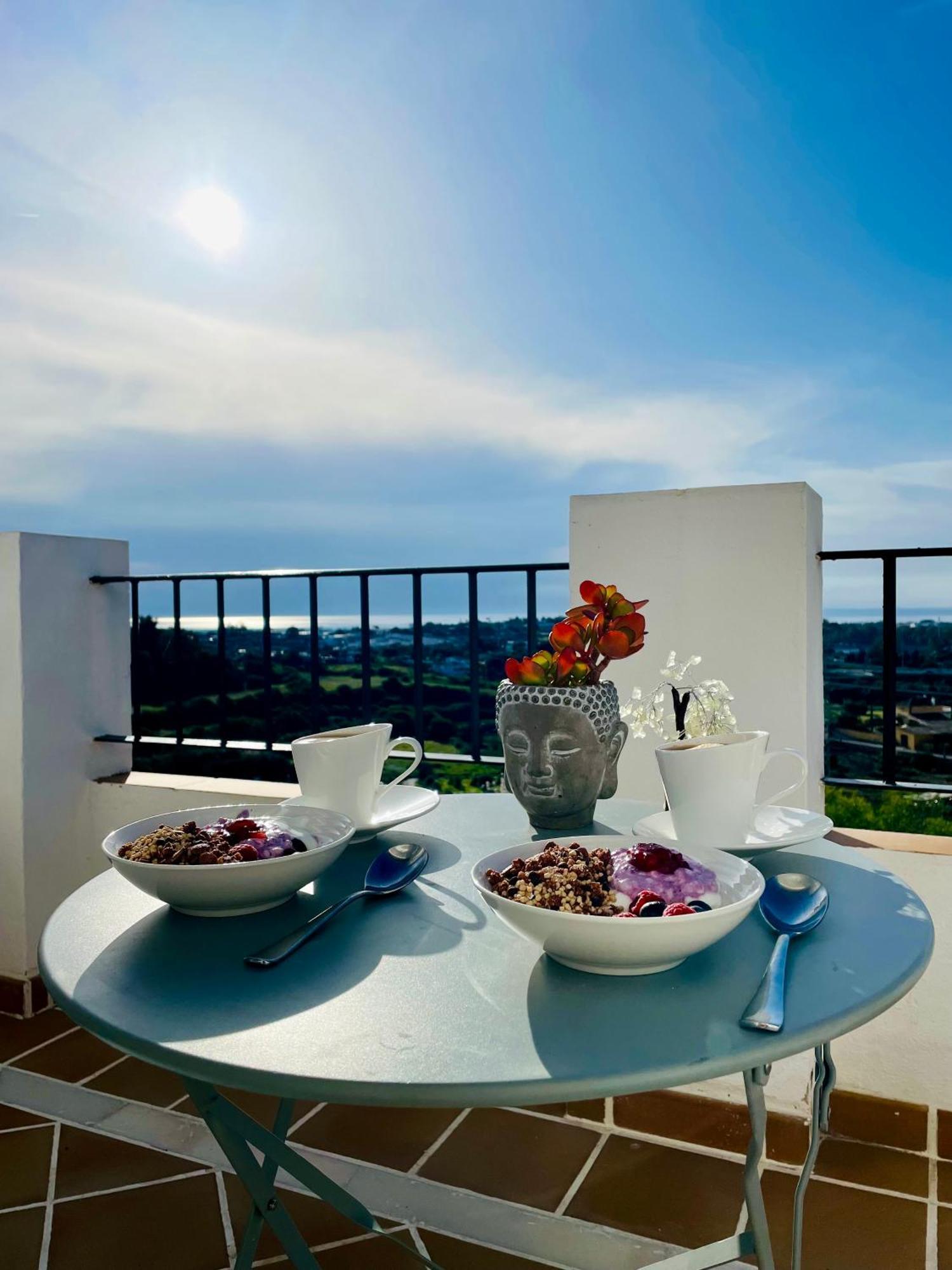 Calm Escape Hotell San Pedro de Alcántara Exteriör bild